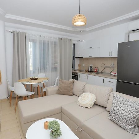 New Bazar Selvia Apartment Тирана Экстерьер фото